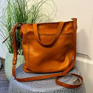 Margot leather cross body